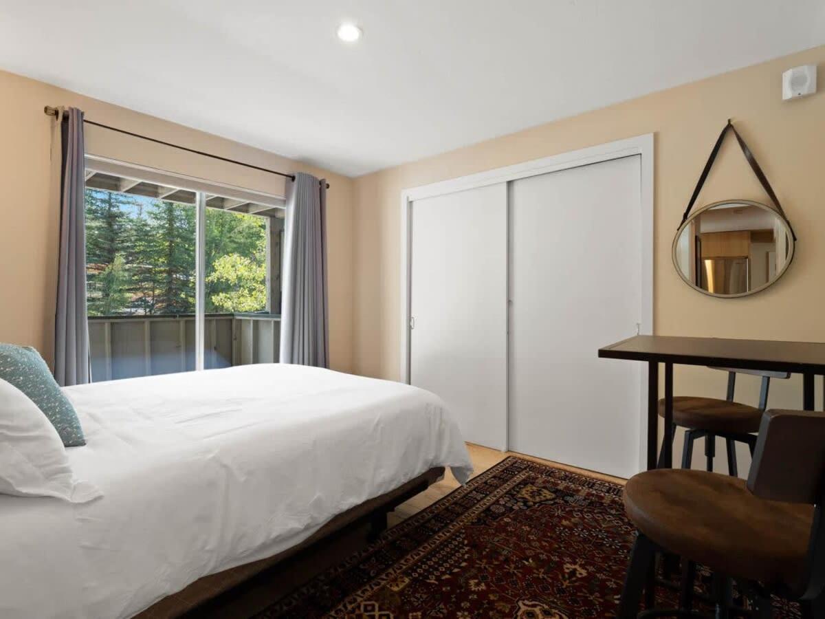 Relaxing 2 Bedroom Steps From Vail Resort Exterior foto